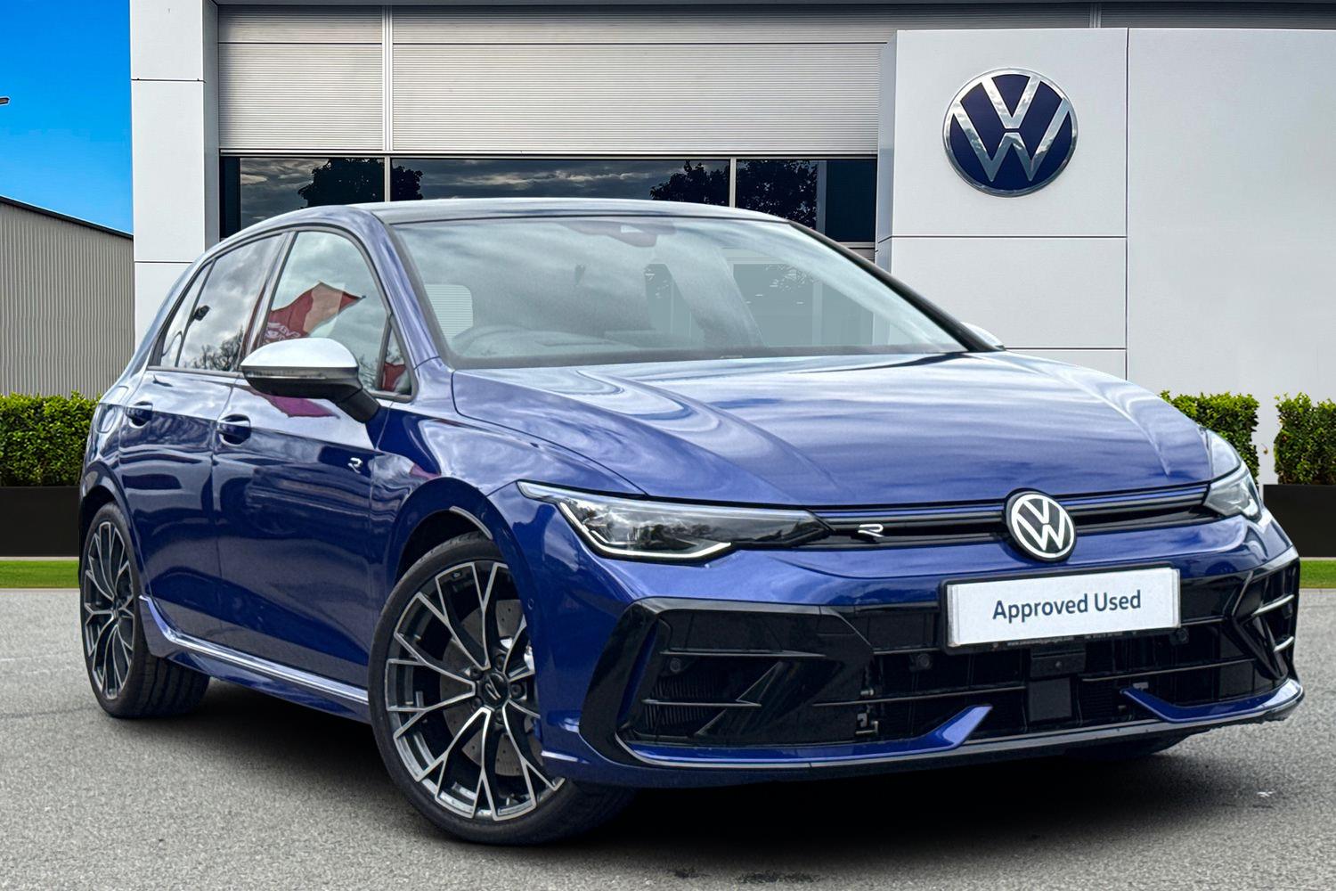 Main listing image - Volkswagen Golf R