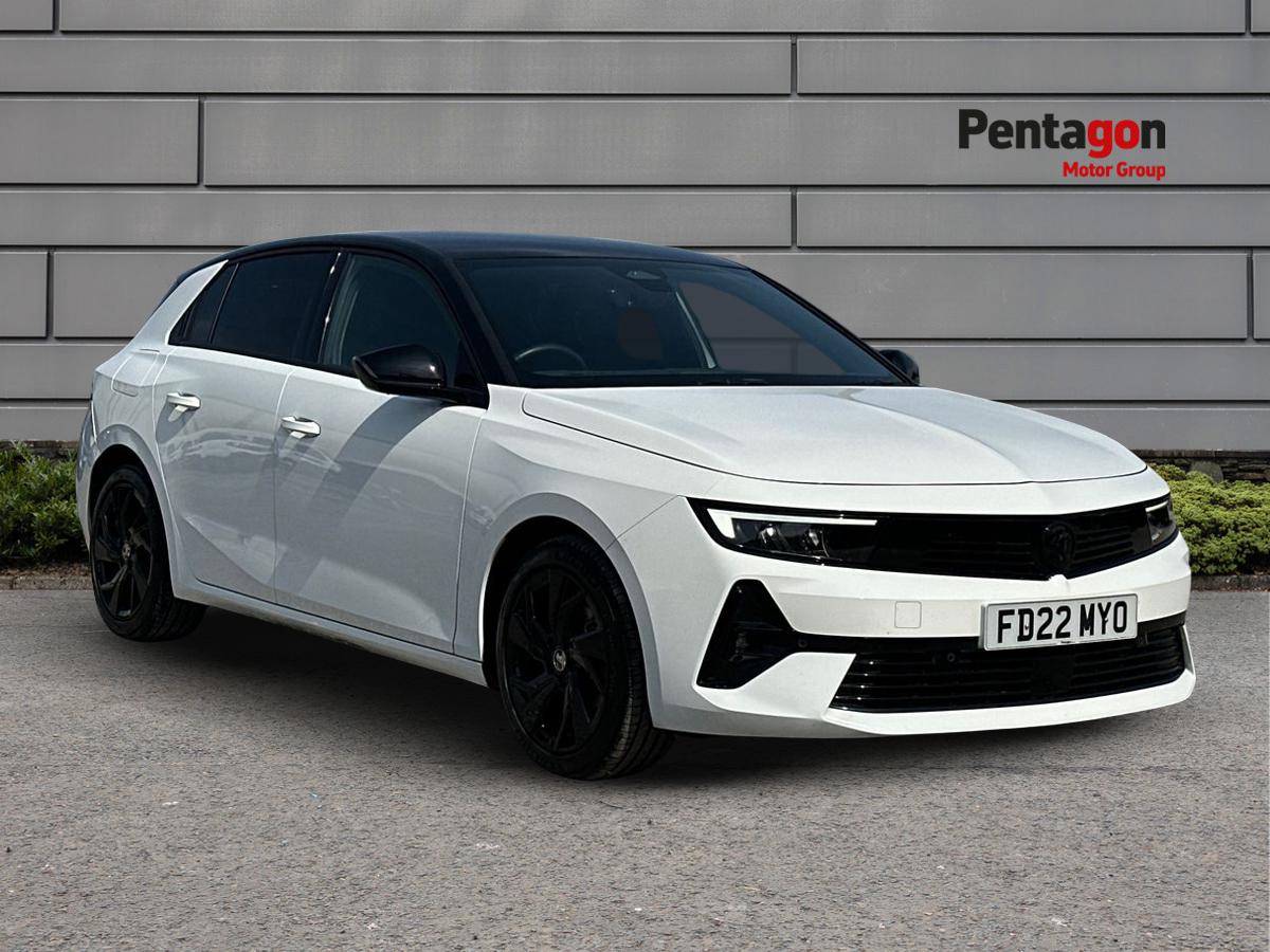 Main listing image - Vauxhall Astra