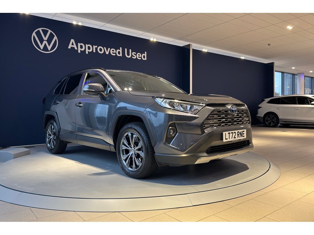 Main listing image - Toyota RAV4
