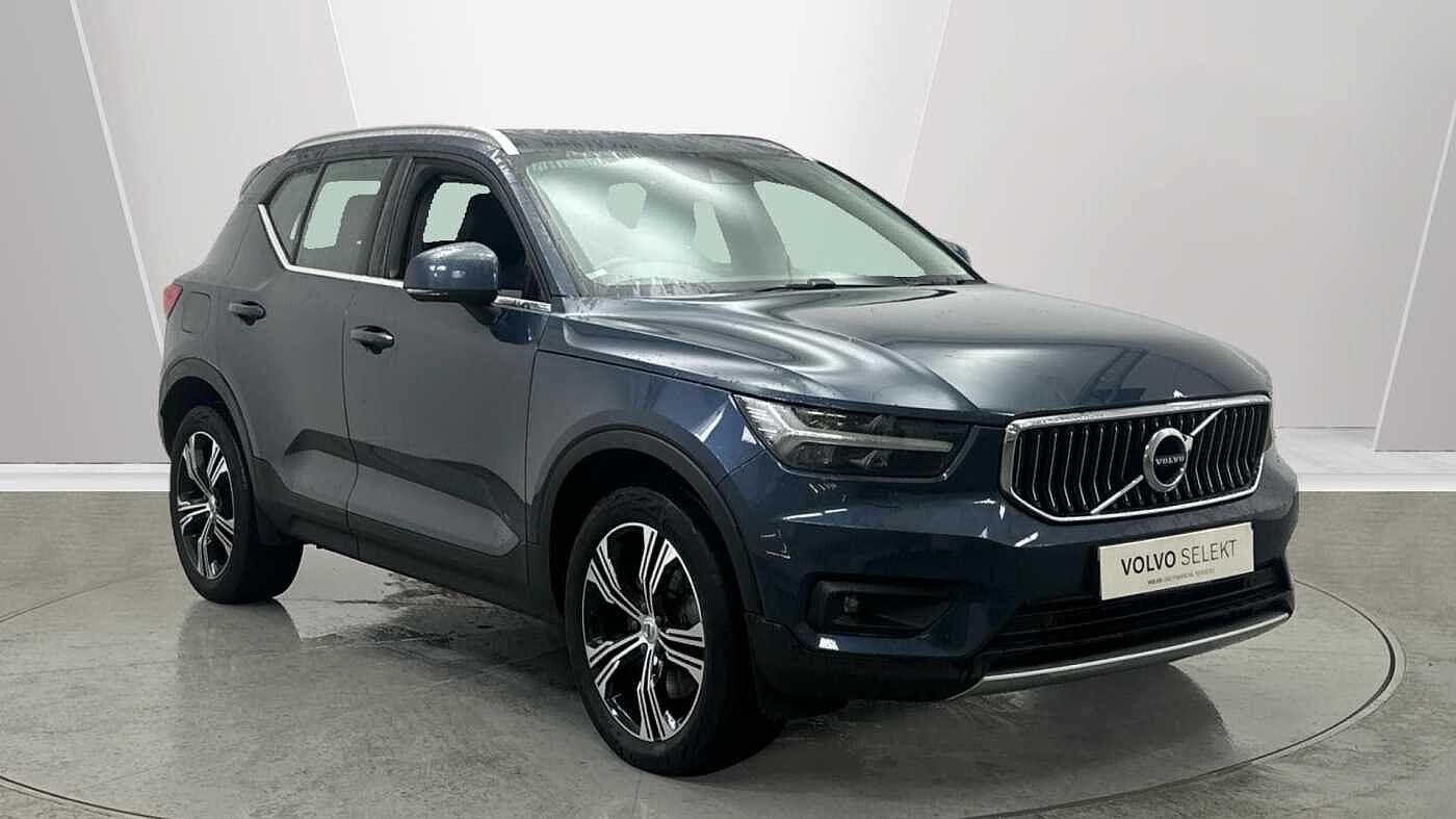 Main listing image - Volvo XC40 Recharge