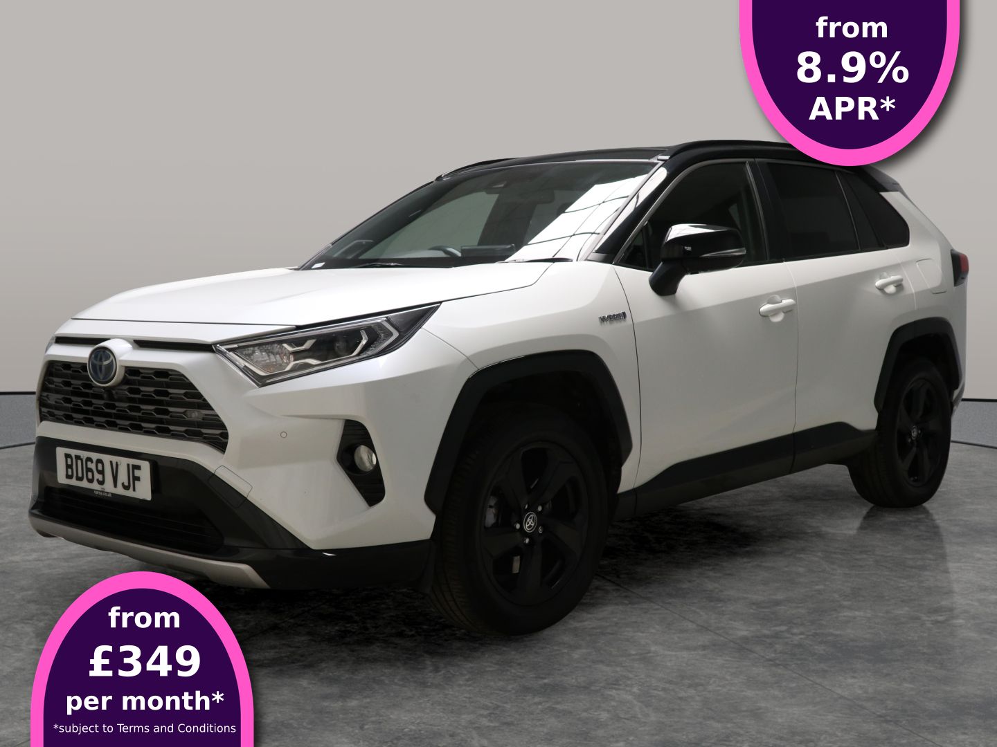 Main listing image - Toyota RAV4