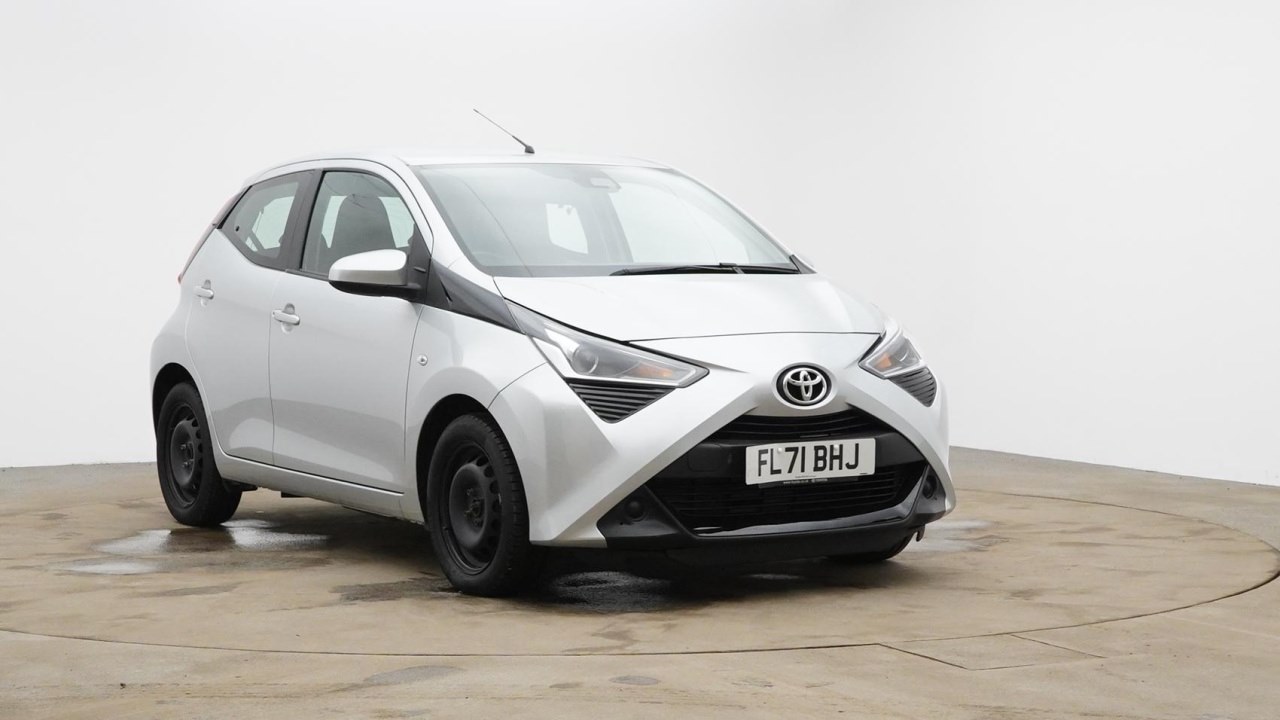 Main listing image - Toyota Aygo