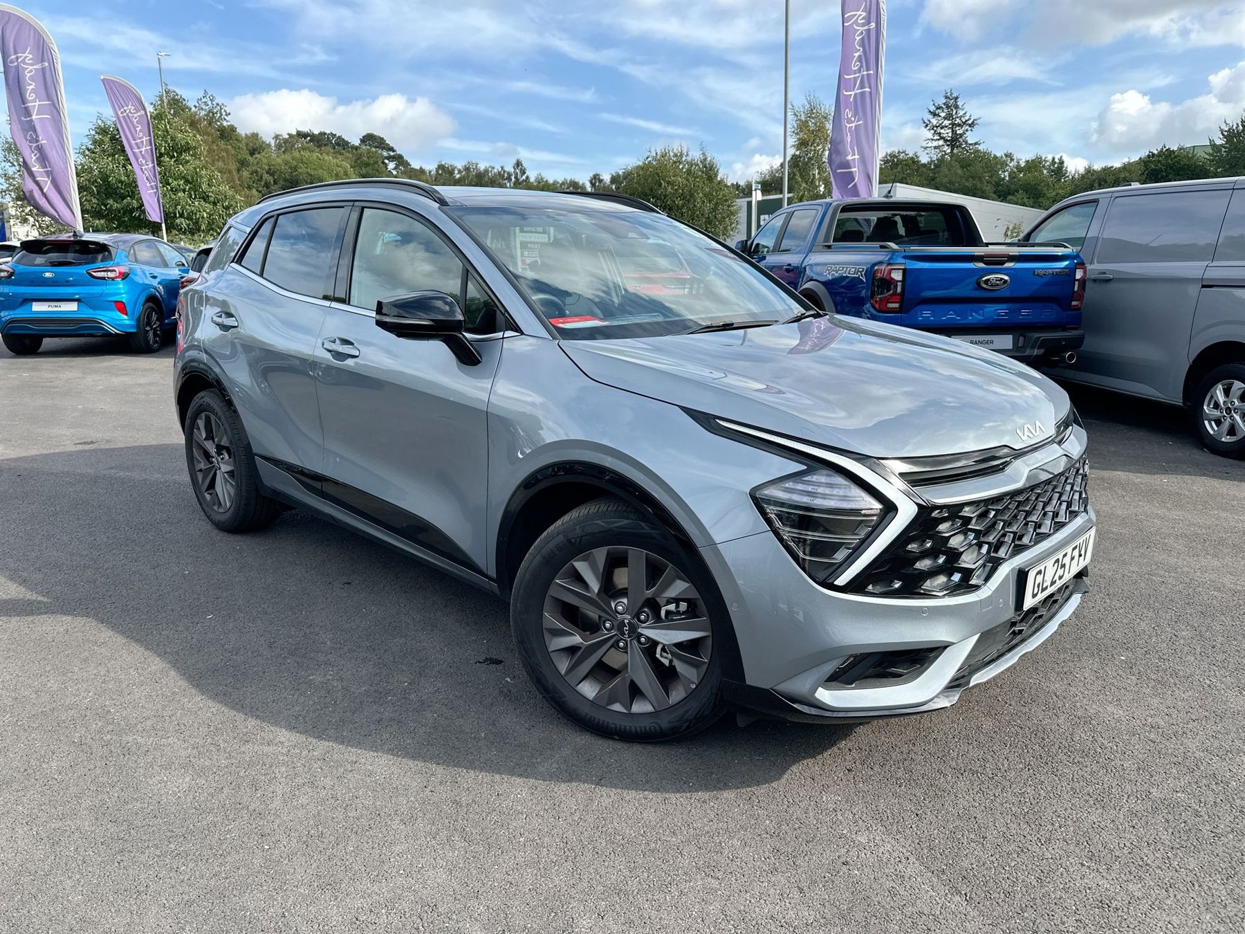 Main listing image - Kia Sportage