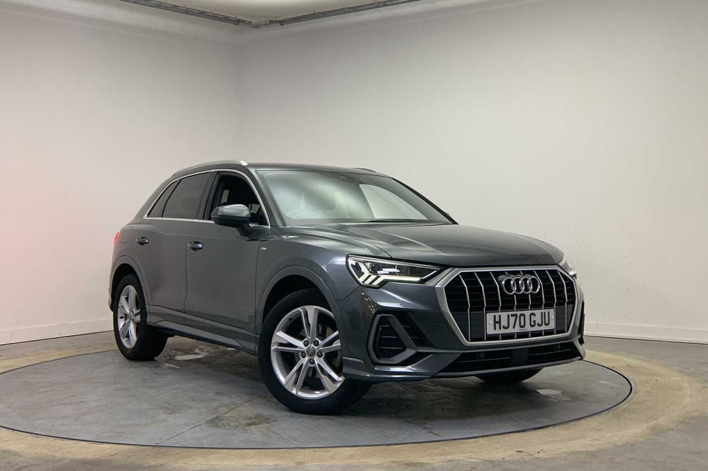 Main listing image - Audi Q3