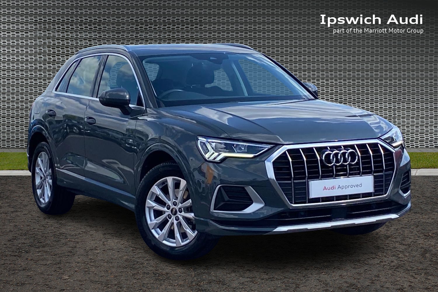 Main listing image - Audi Q3