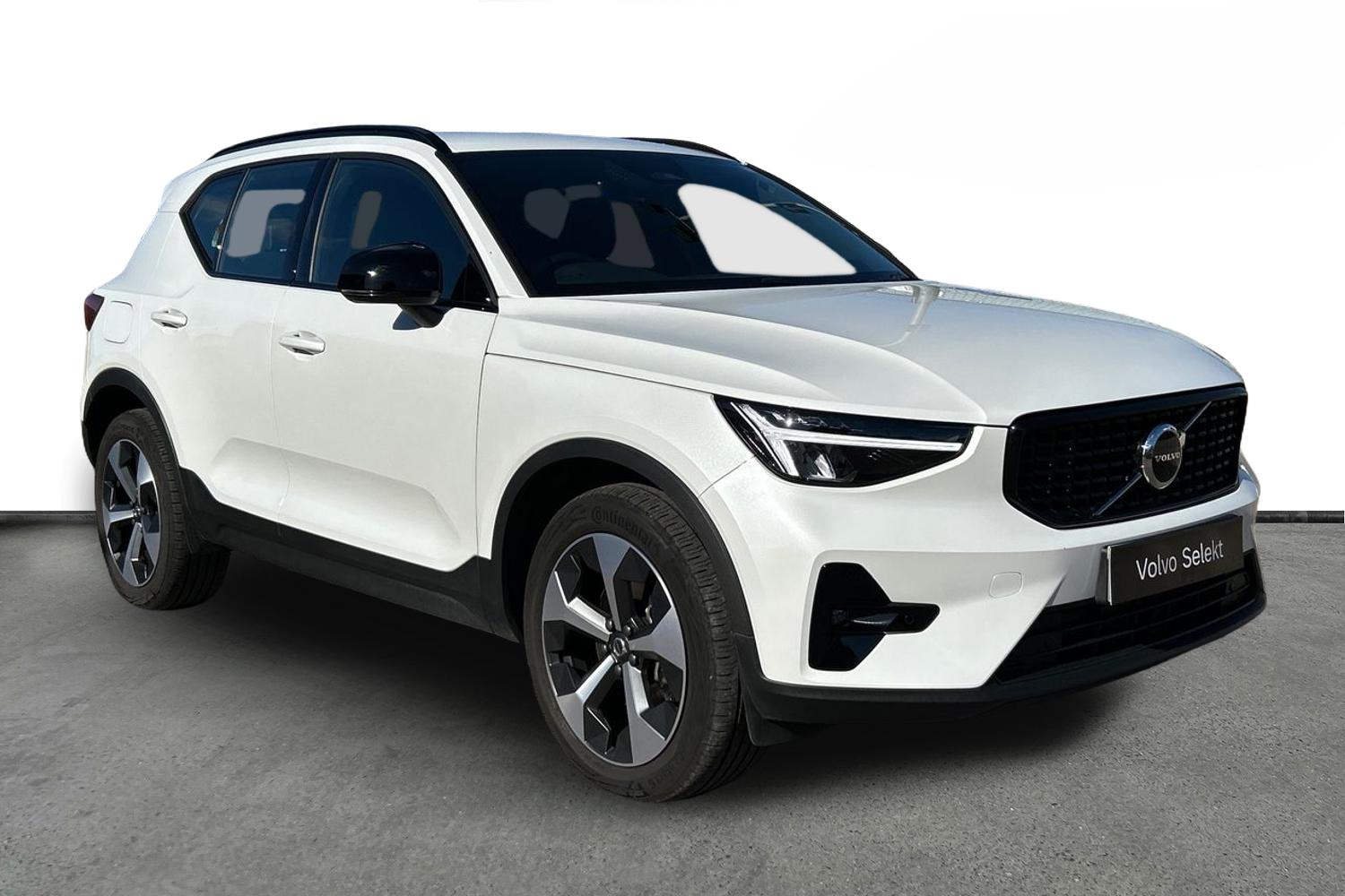 Main listing image - Volvo XC40