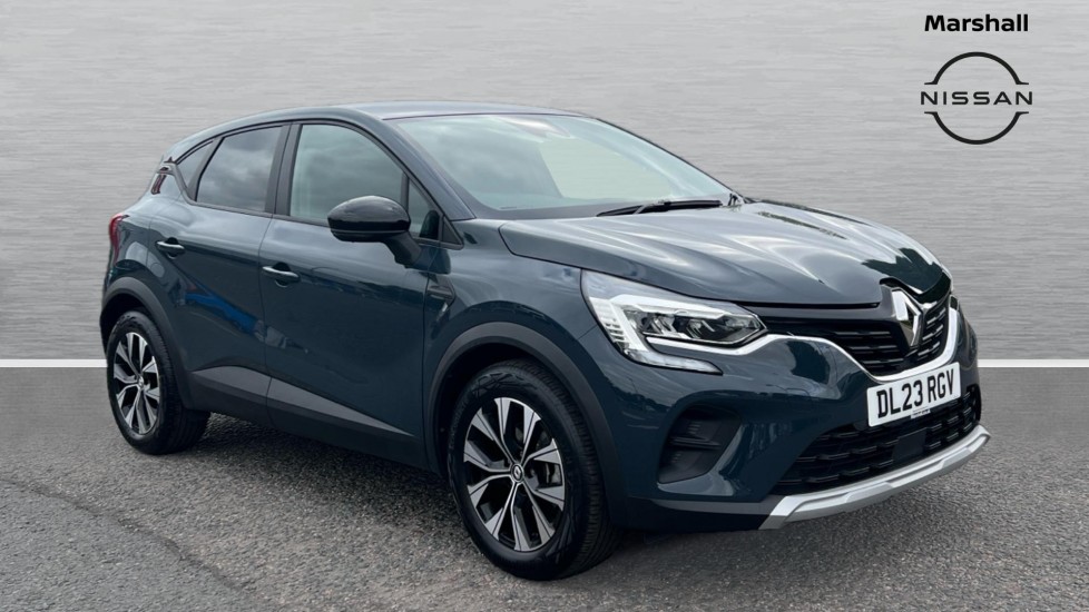 Main listing image - Renault Captur