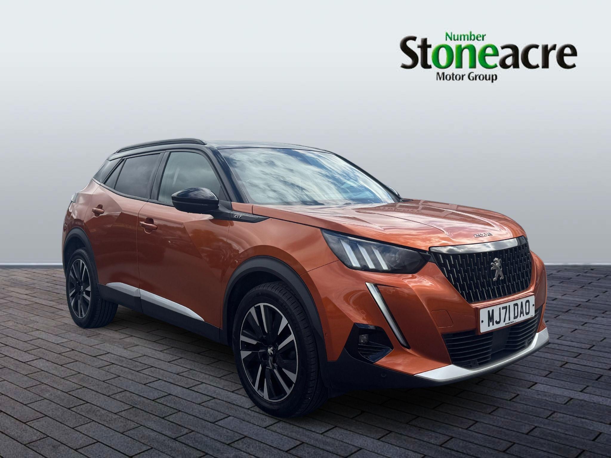 Main listing image - Peugeot 2008