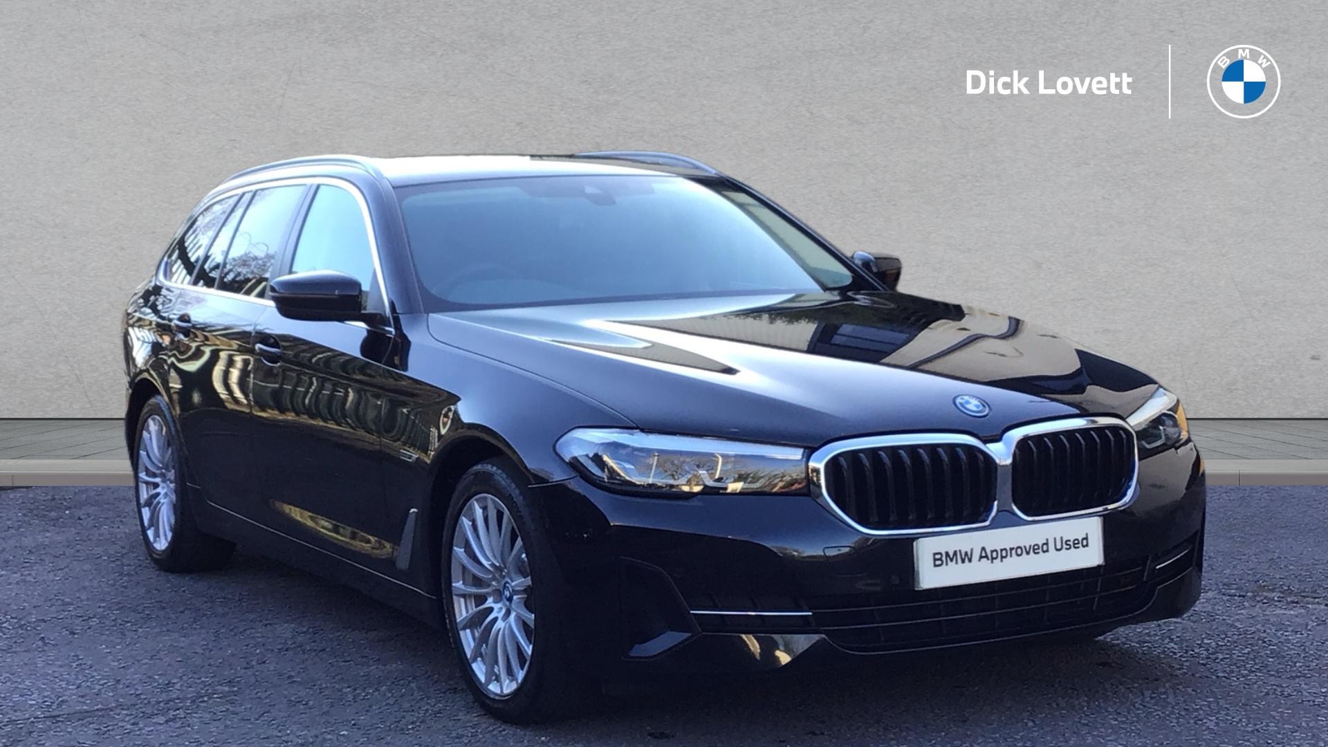 Main listing image - BMW 5 Series Touring