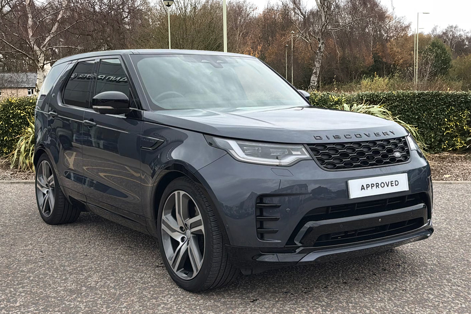 Main listing image - Land Rover Discovery