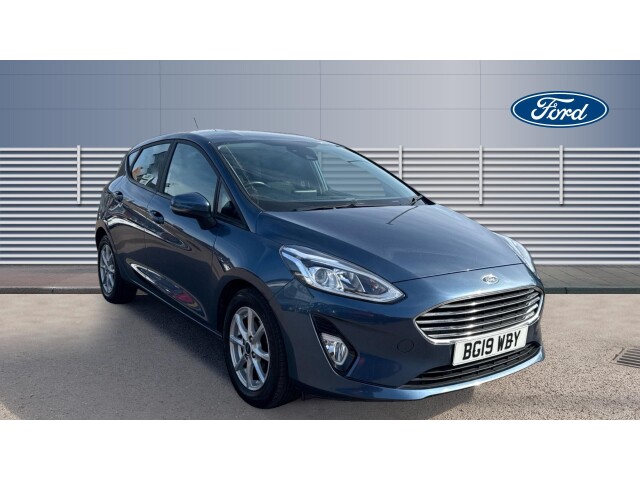 Main listing image - Ford Fiesta