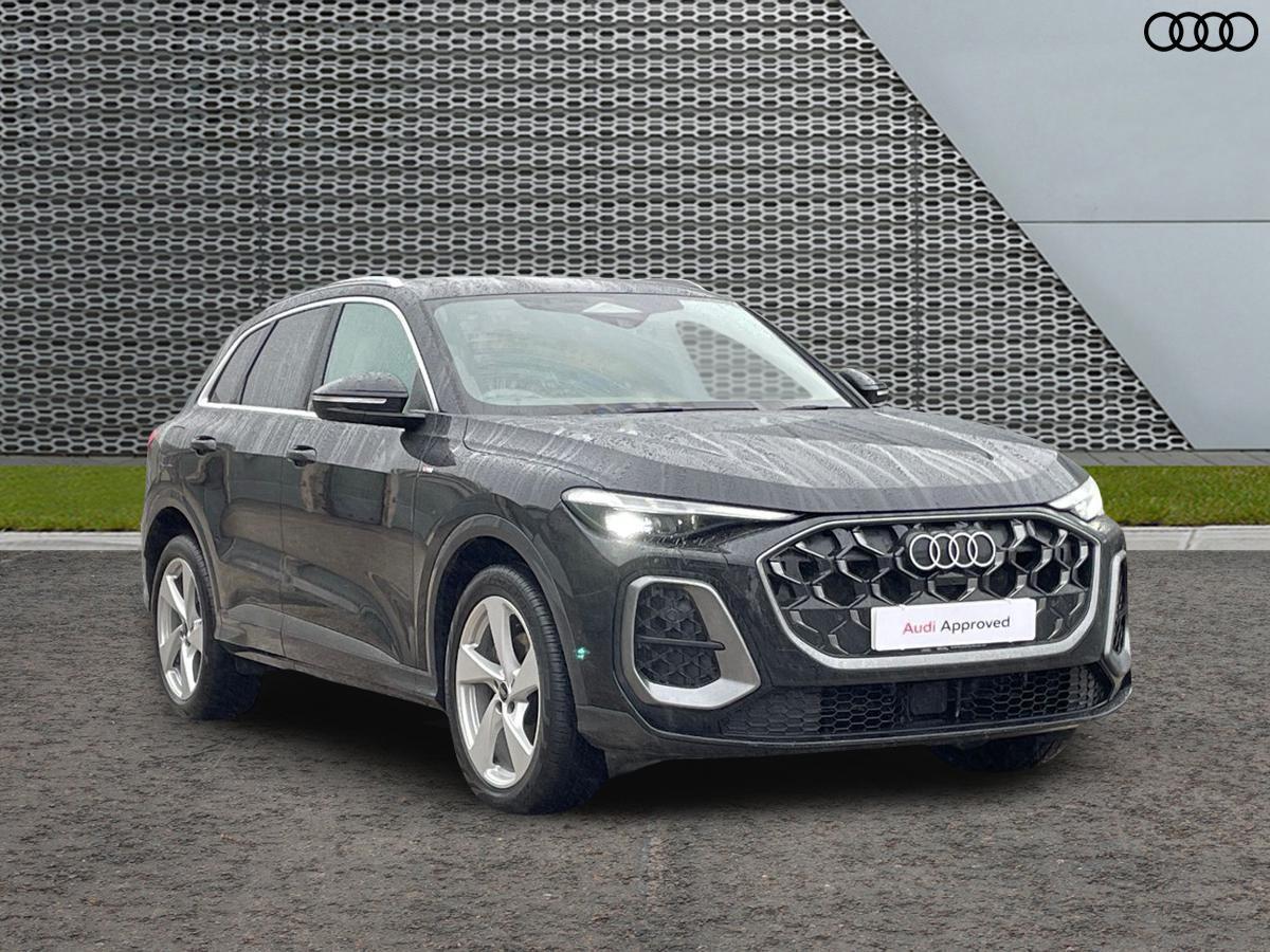 Main listing image - Audi Q5