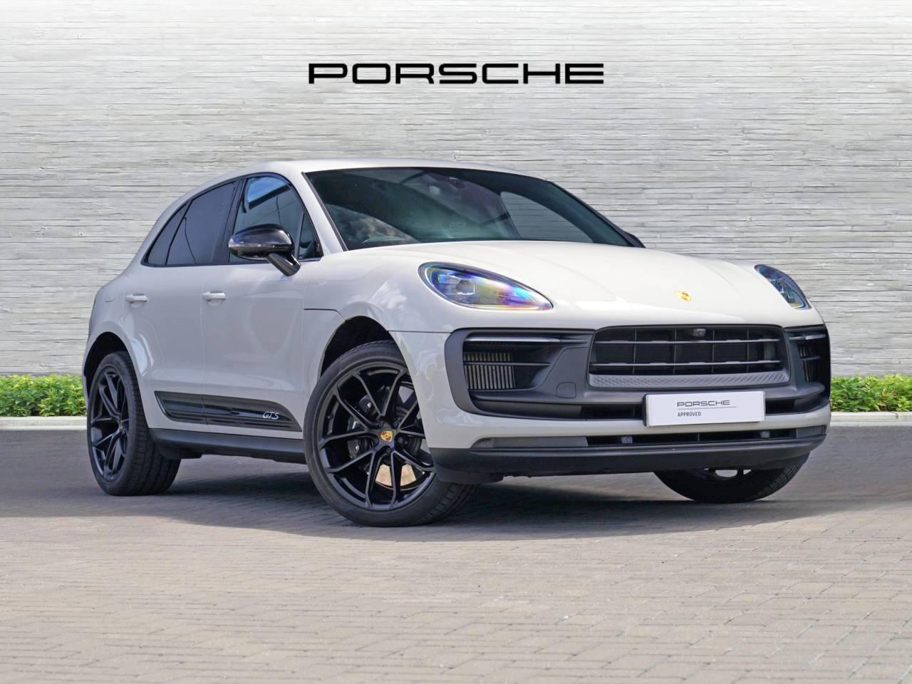 Main listing image - Porsche Macan
