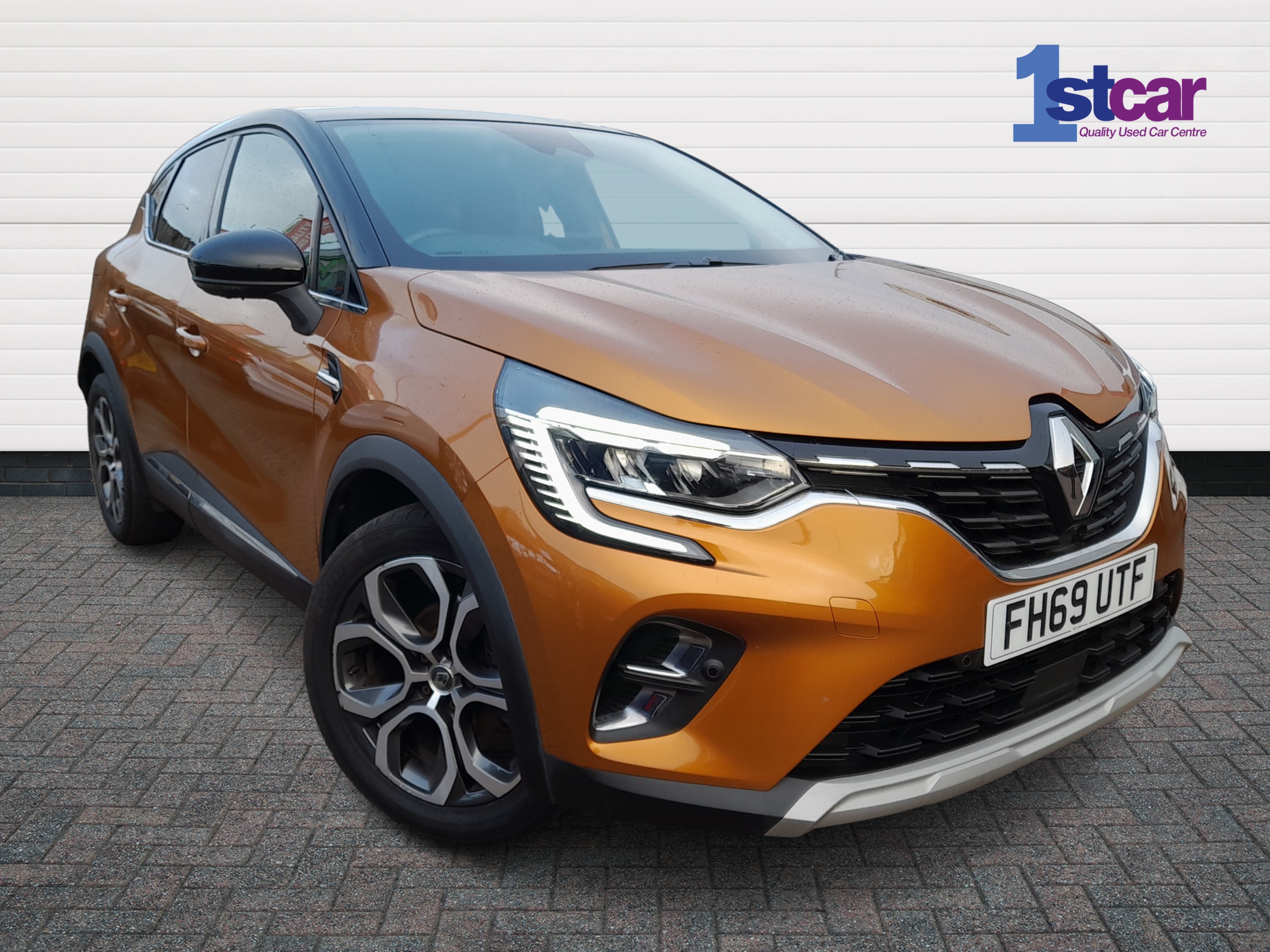 Main listing image - Renault Captur