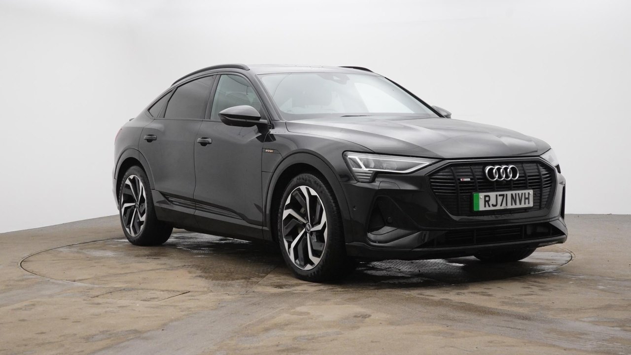 Main listing image - Audi e-tron