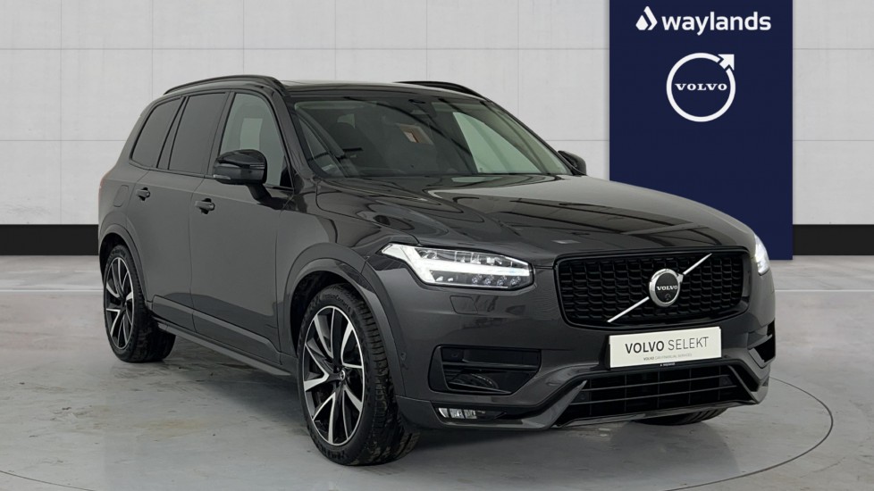 Main listing image - Volvo XC90