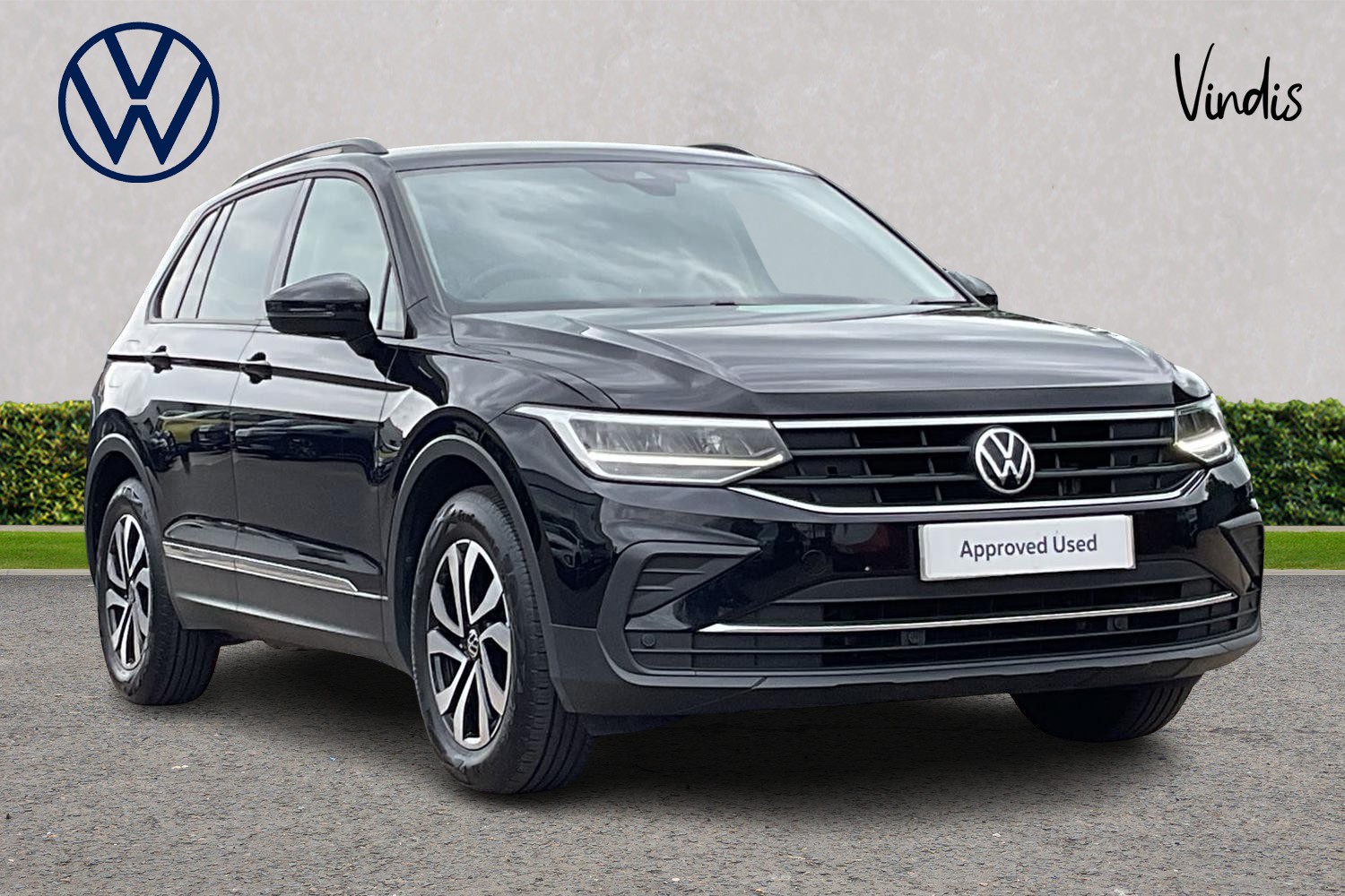 Main listing image - Volkswagen Tiguan