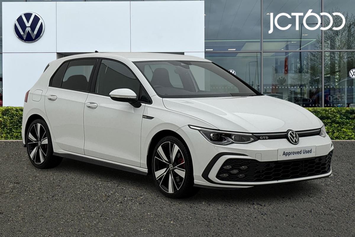 Main listing image - Volkswagen Golf