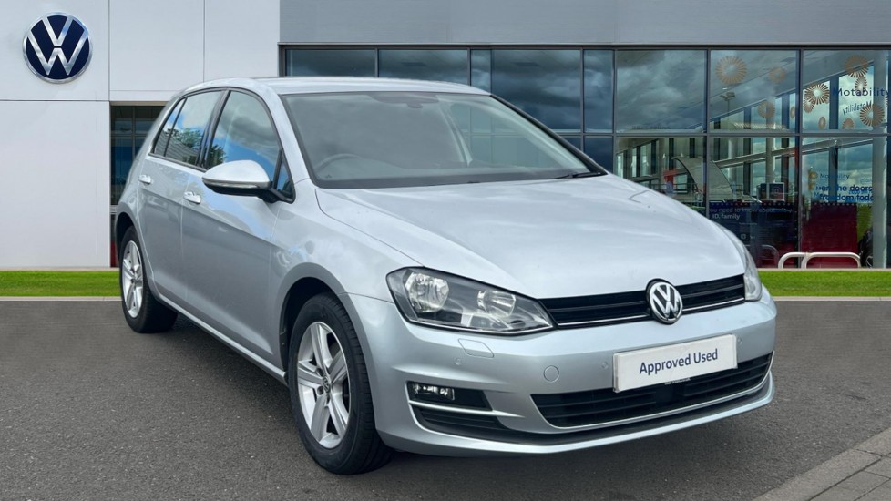 Main listing image - Volkswagen Golf