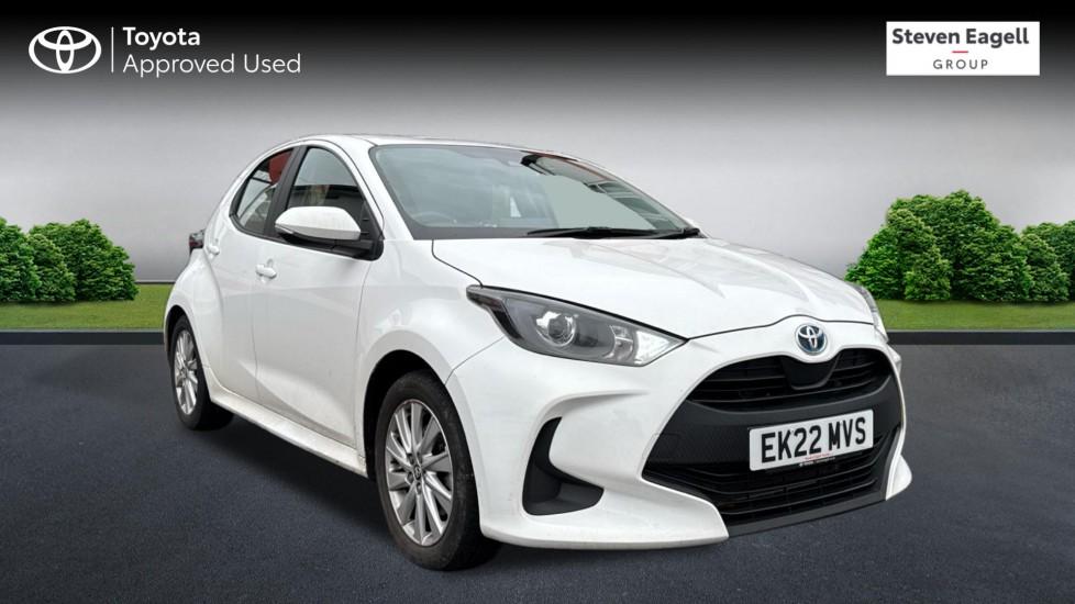 Main listing image - Toyota Yaris