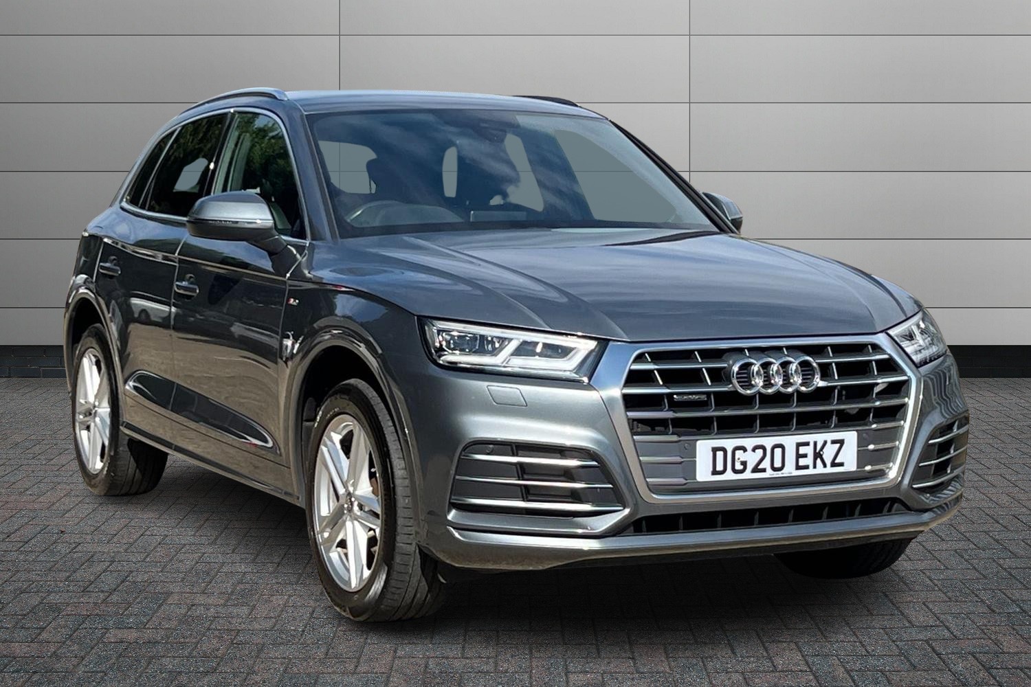 Main listing image - Audi Q5