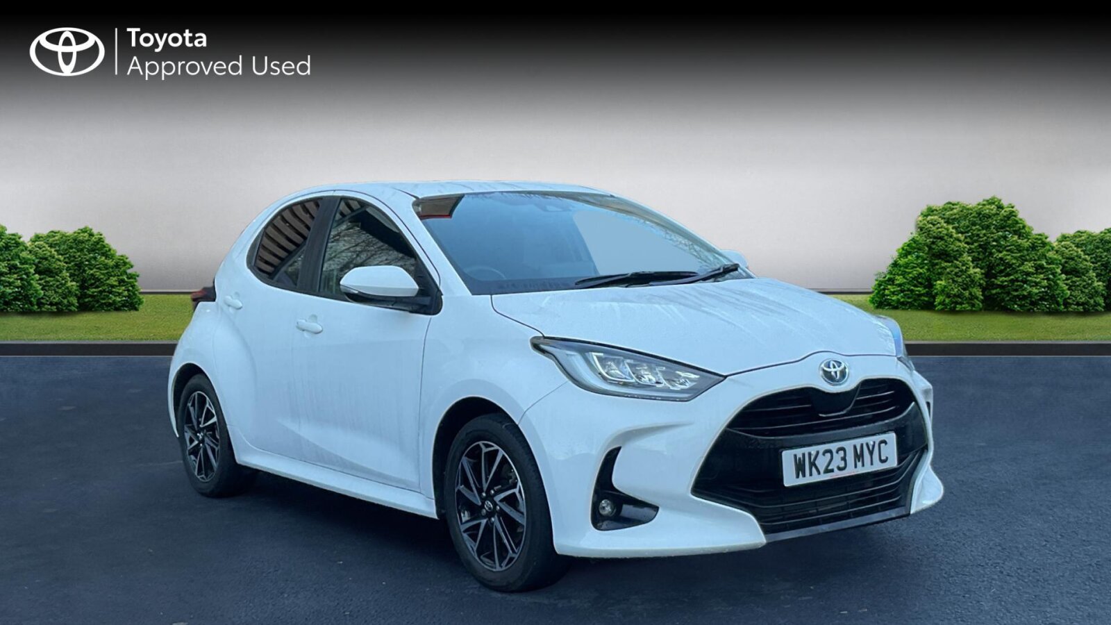 Main listing image - Toyota Yaris