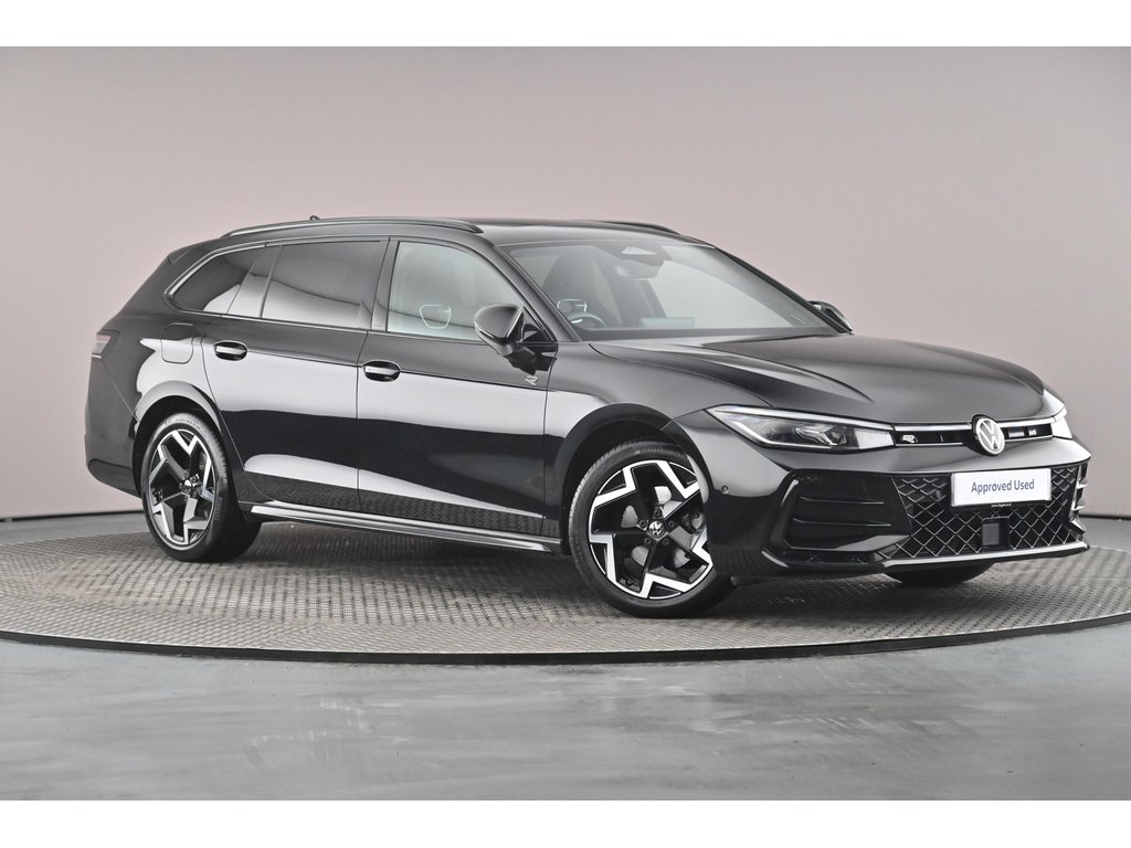 Main listing image - Volkswagen Passat Estate