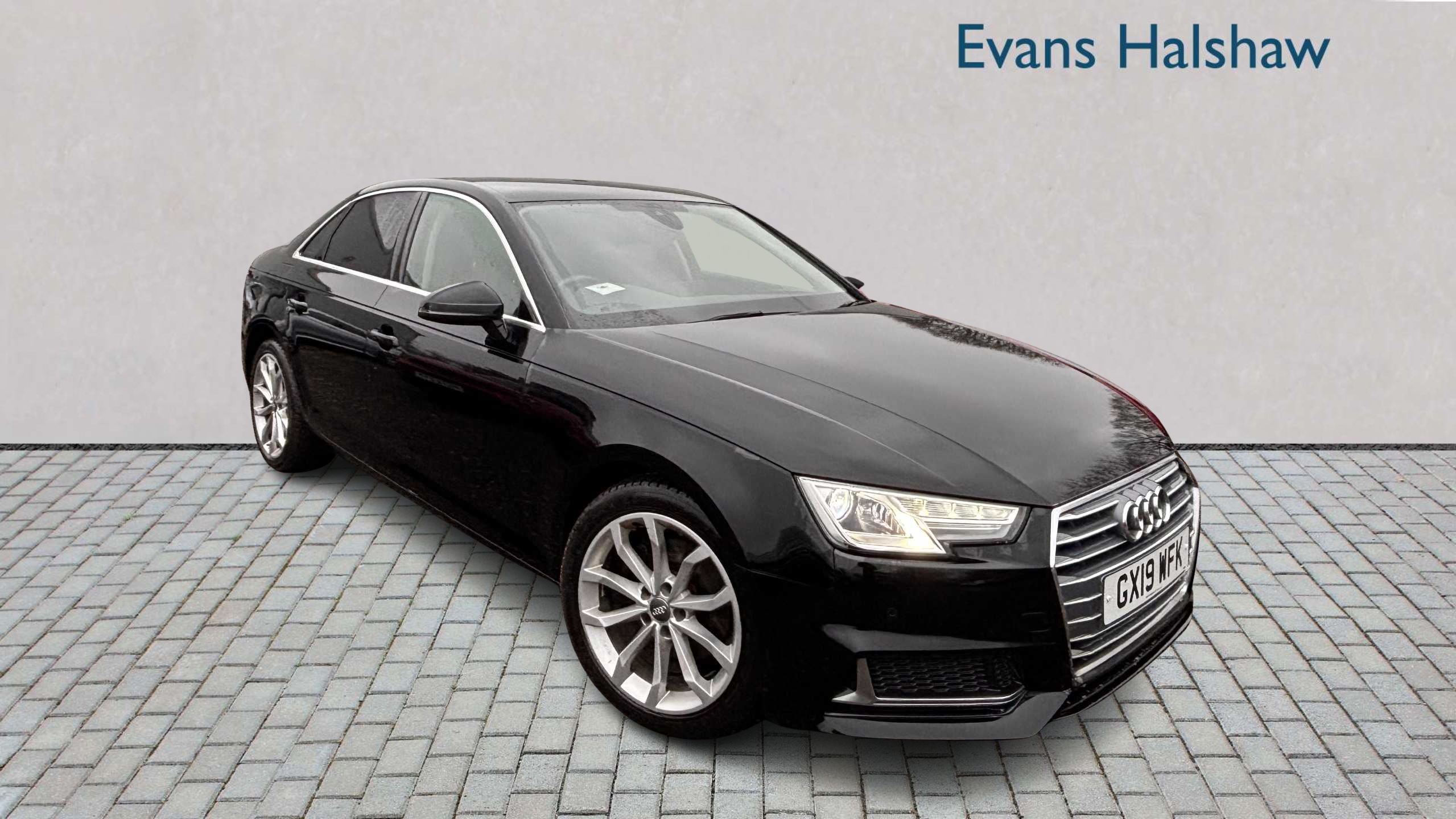 Main listing image - Audi A4