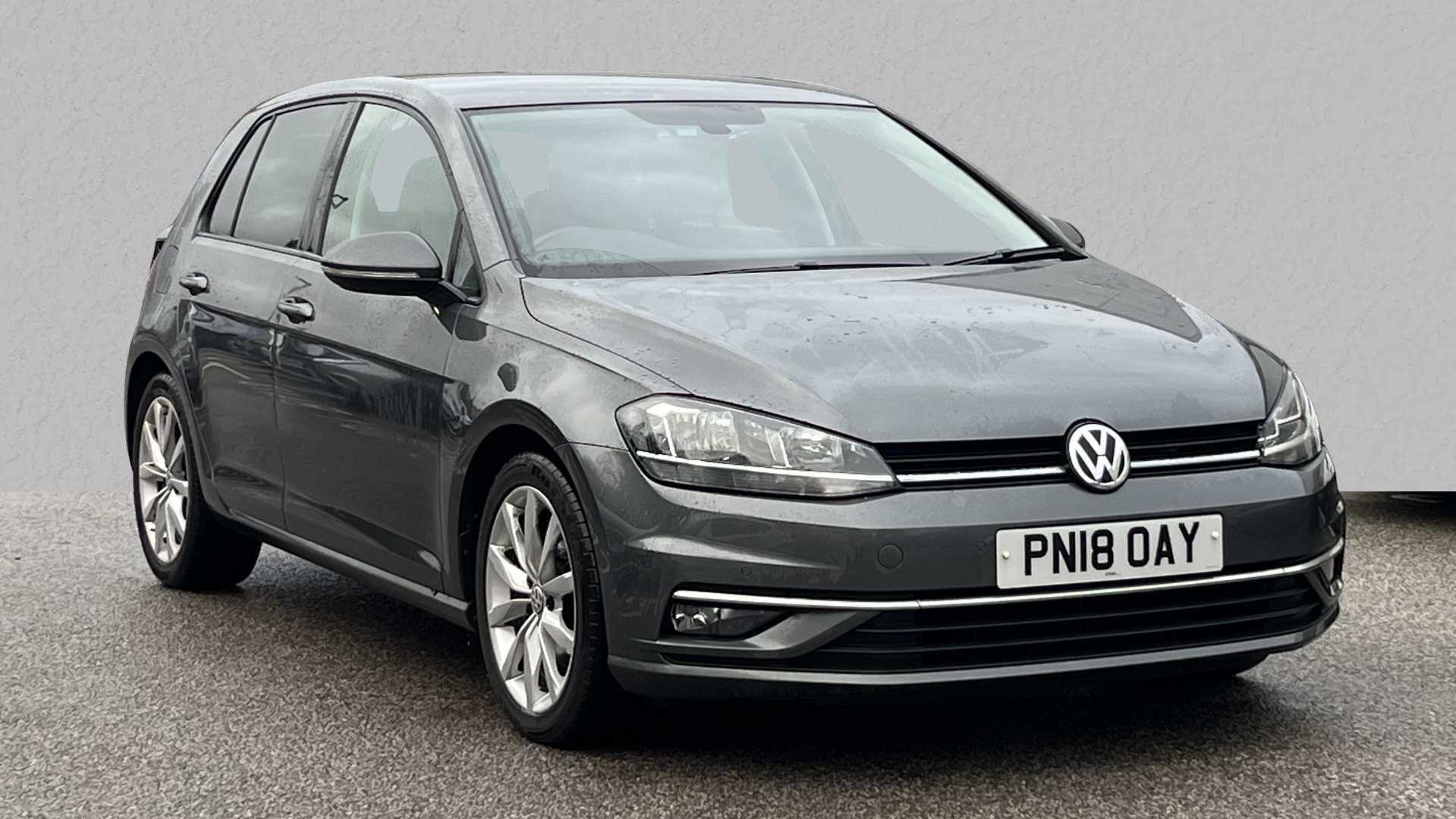 Main listing image - Volkswagen Golf