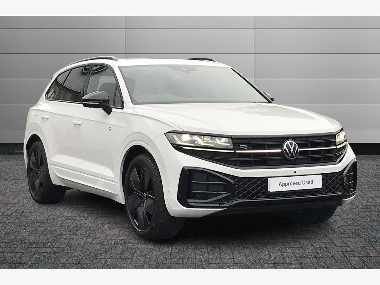 Main listing image - Volkswagen Touareg