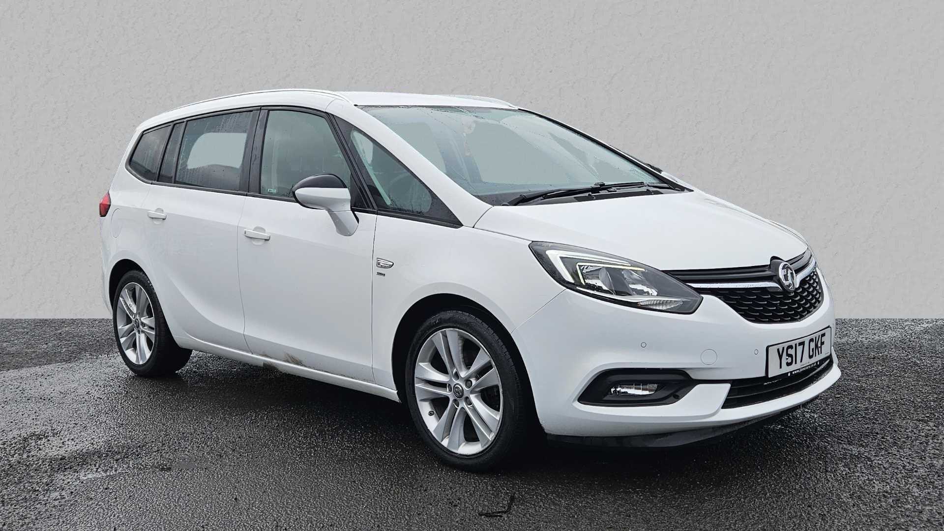 Main listing image - Vauxhall Zafira