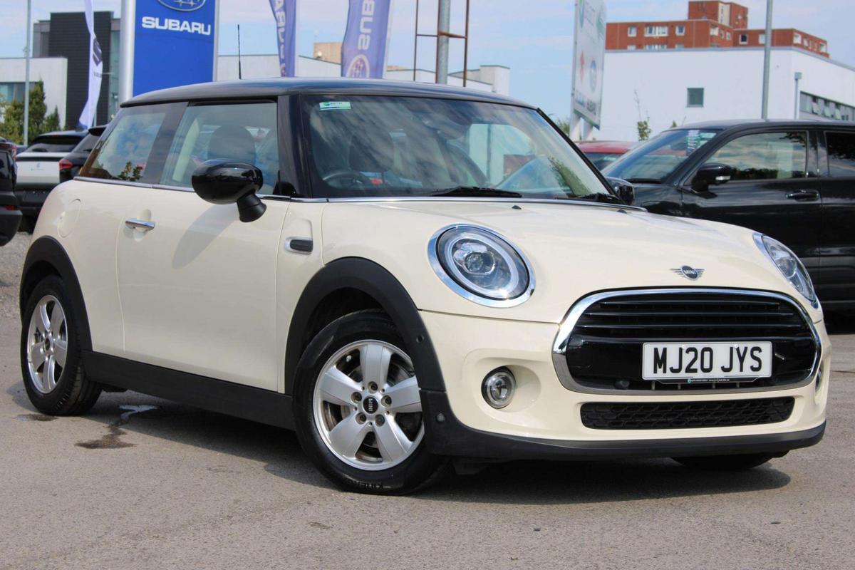 Main listing image - MINI Hatchback