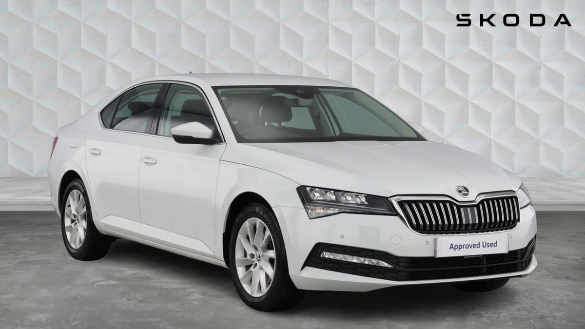 Main listing image - Skoda Superb