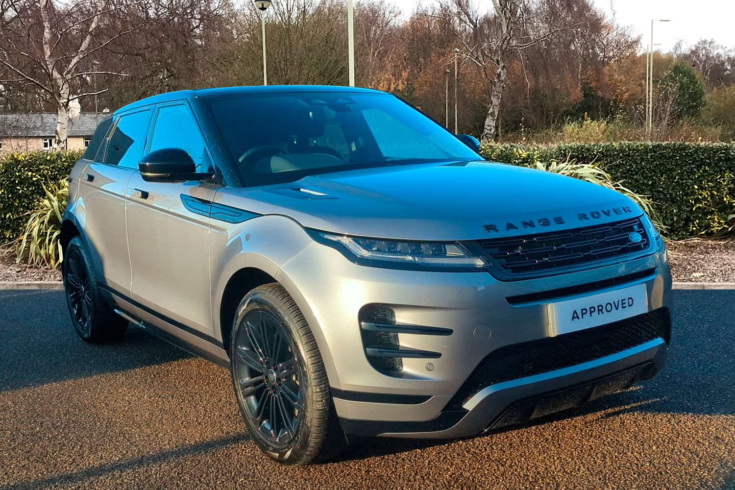 Main listing image - Land Rover Range Rover Evoque
