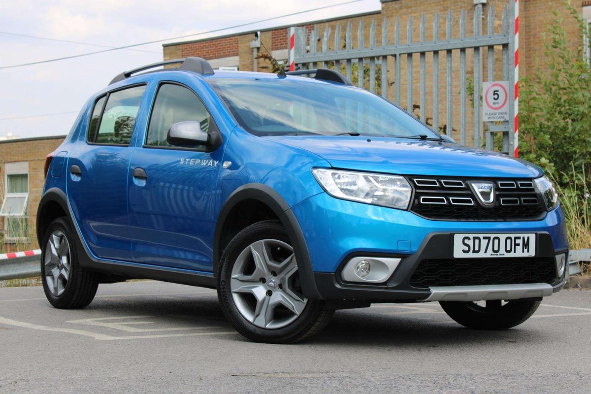 Main listing image - Dacia Sandero Stepway