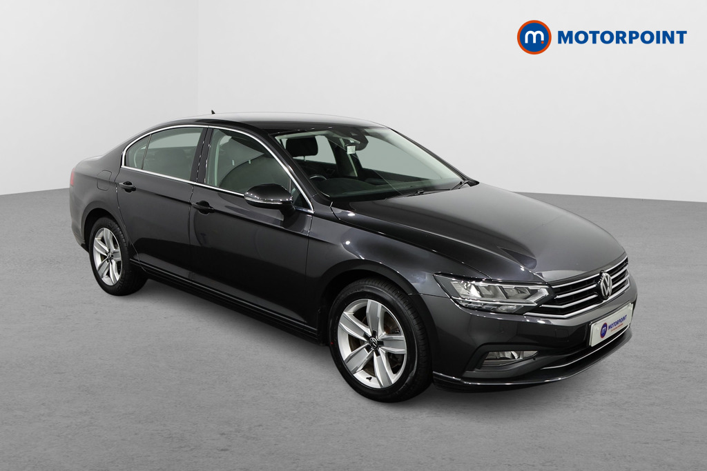 Main listing image - Volkswagen Passat