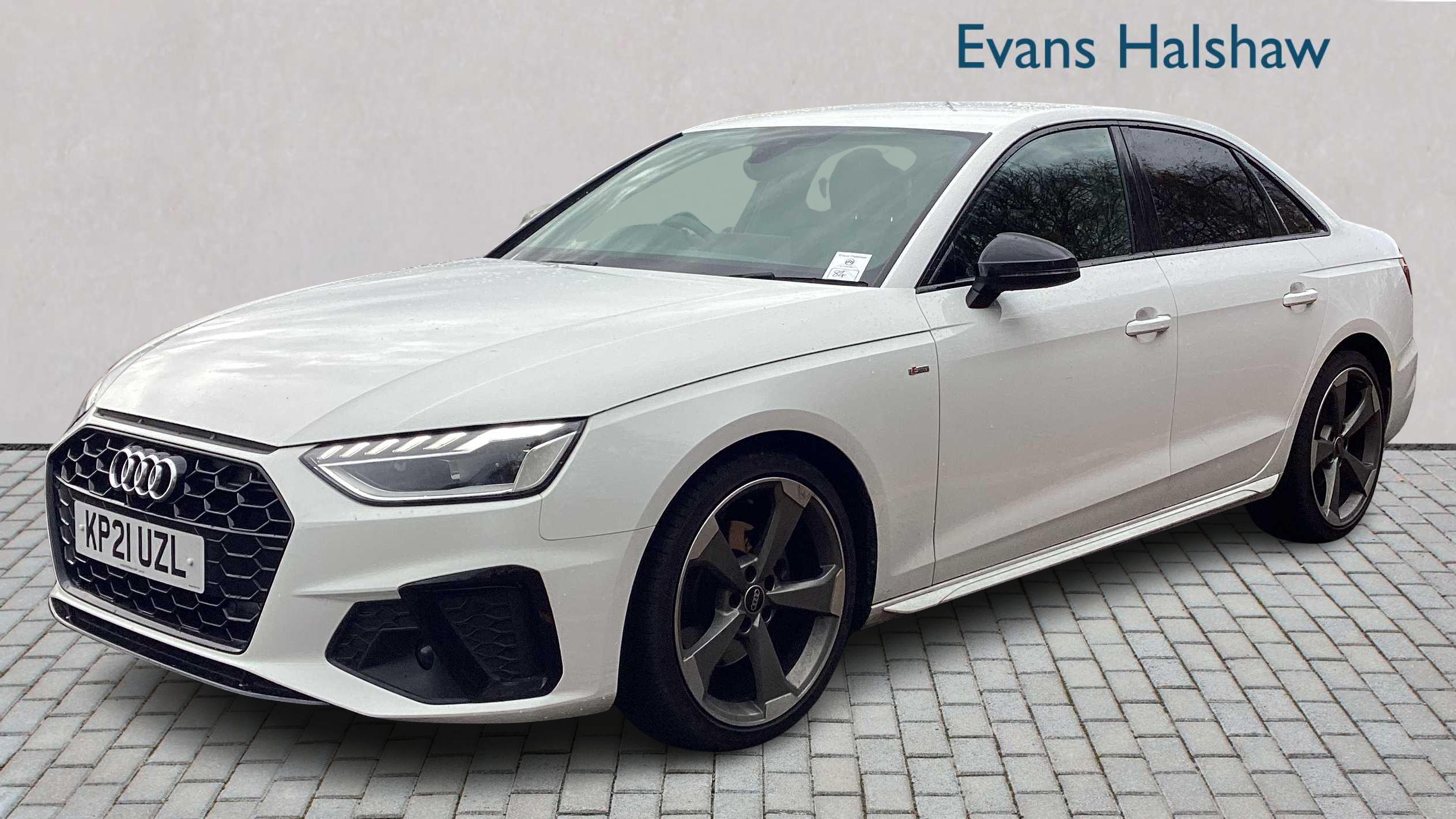 Main listing image - Audi A4