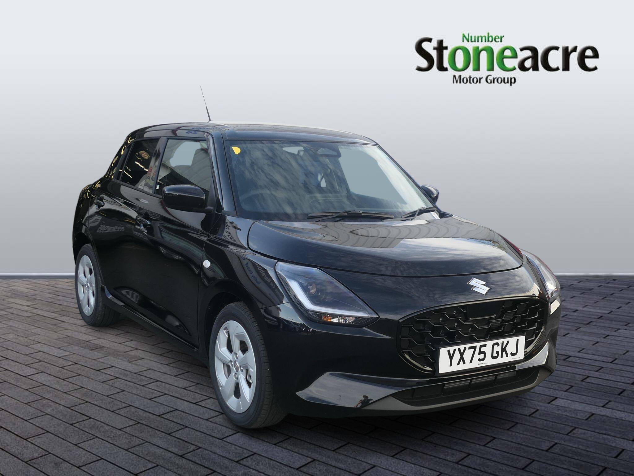 Main listing image - Suzuki Swift