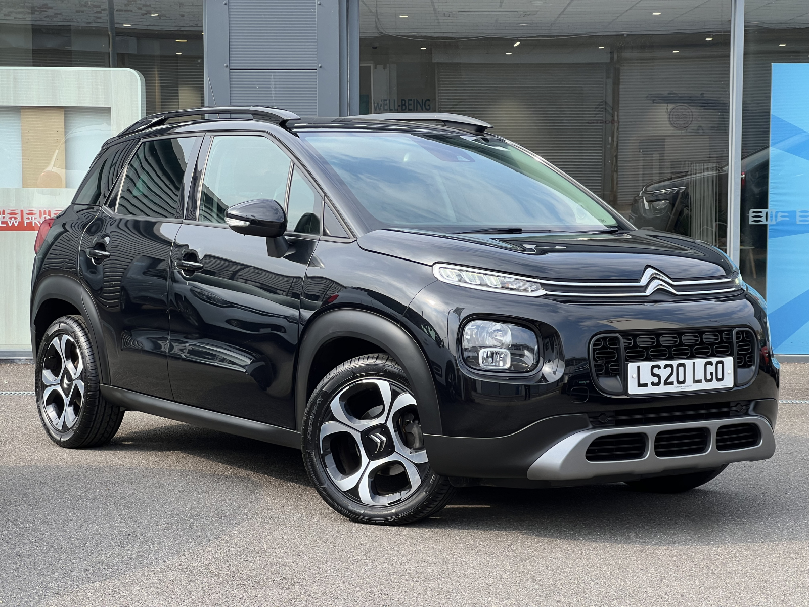 Main listing image - Citroen C3 Aircross