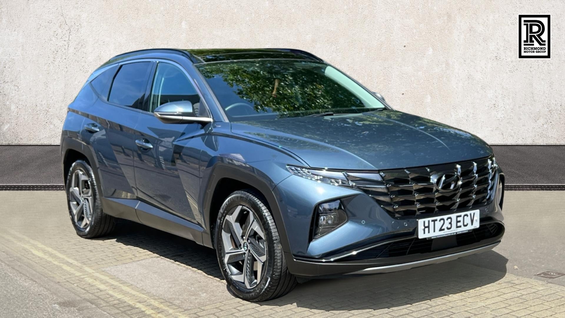 Main listing image - Hyundai Tucson
