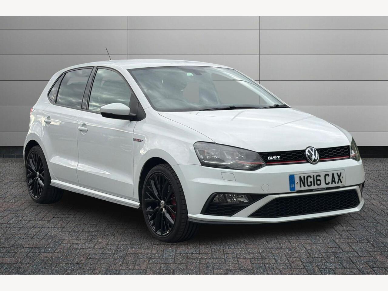Main listing image - Volkswagen Polo