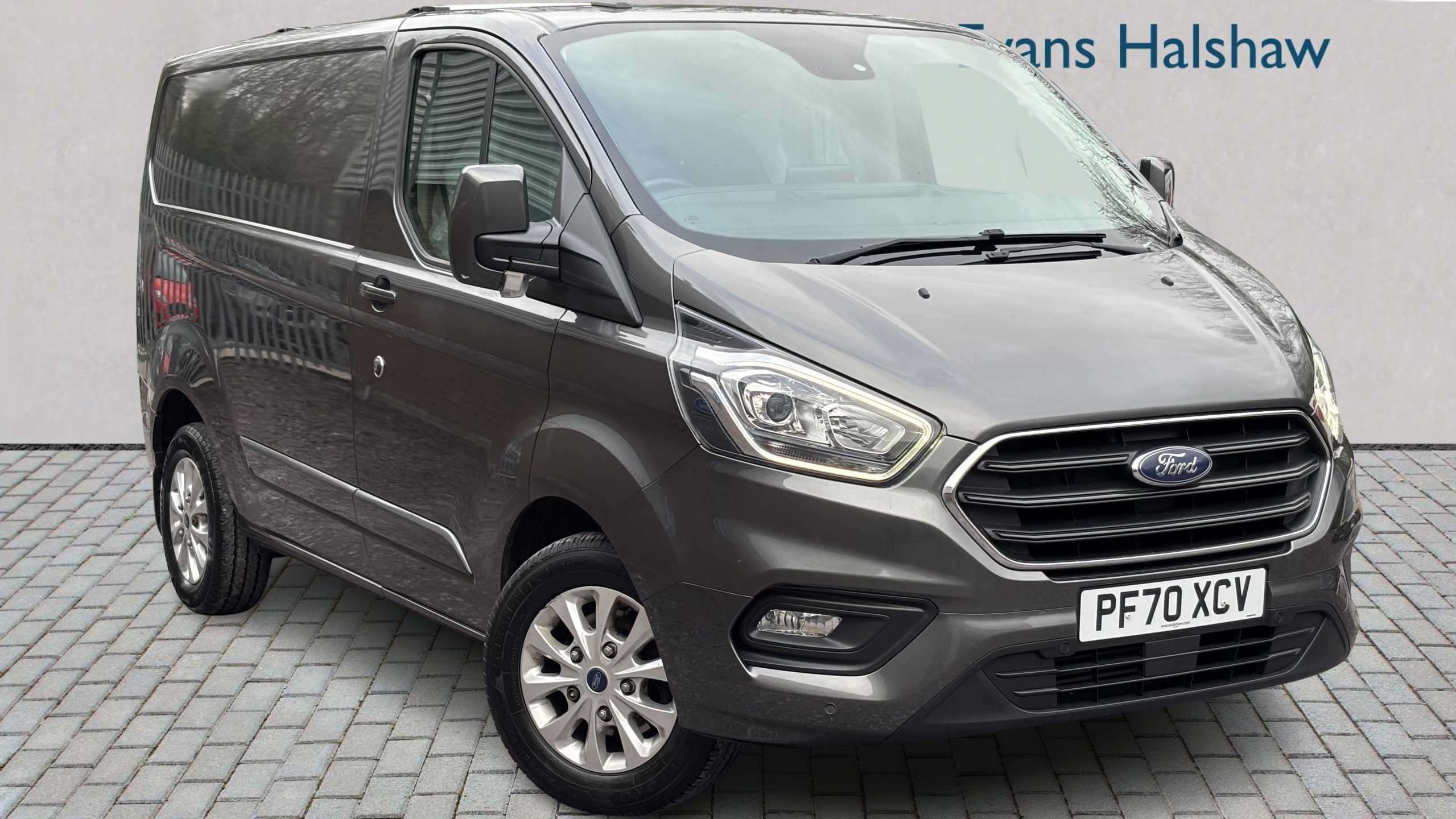 Main listing image - Ford Transit Custom