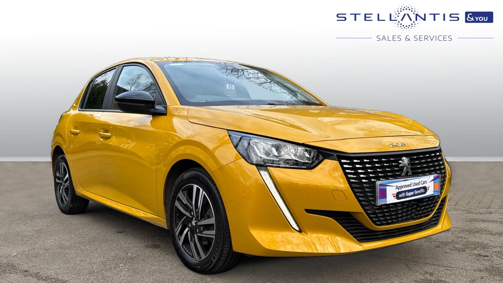 Main listing image - Peugeot 208