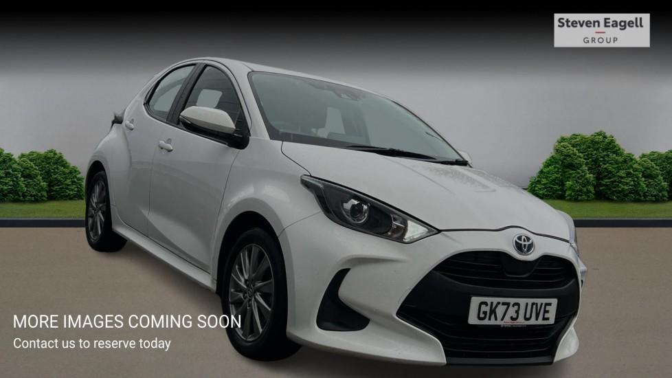 Main listing image - Toyota Yaris