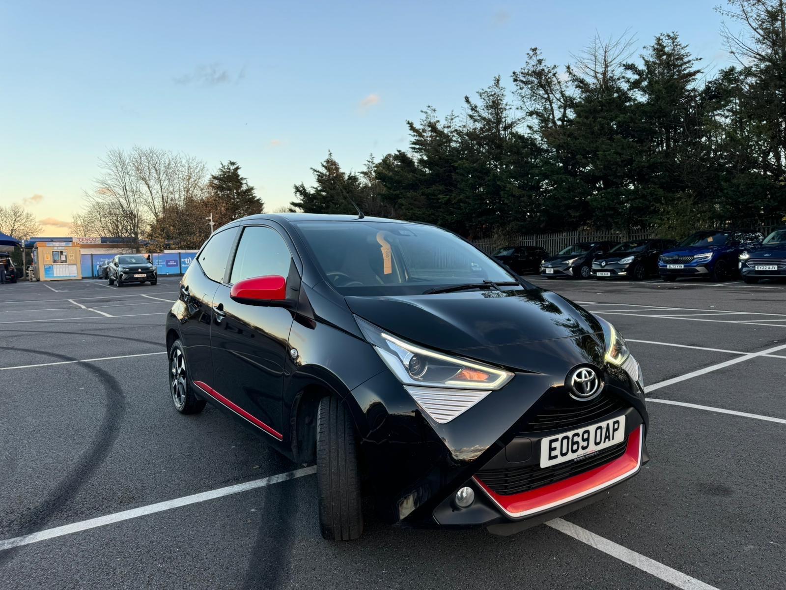 Main listing image - Toyota Aygo