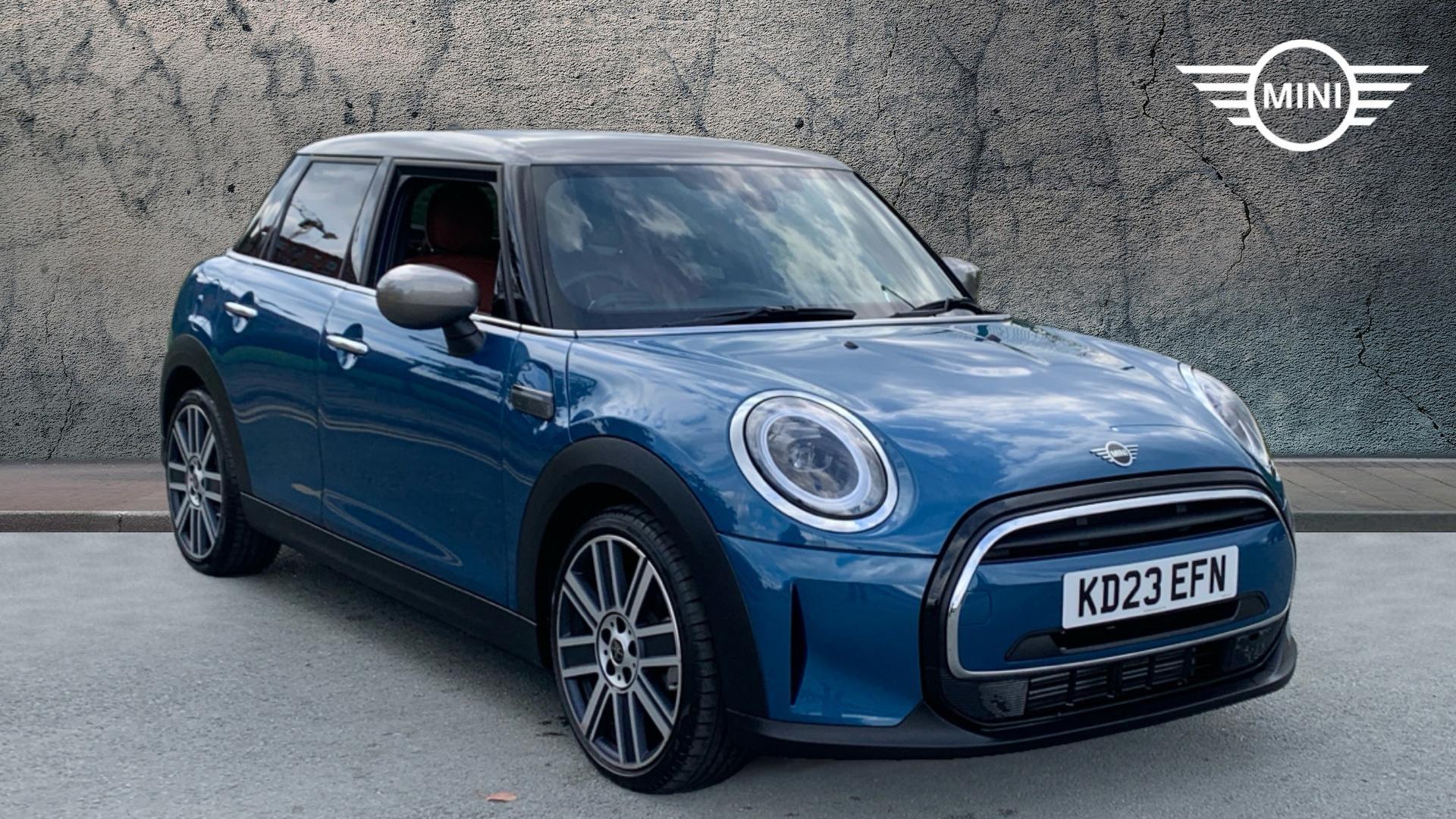 Main listing image - MINI Hatchback 5dr