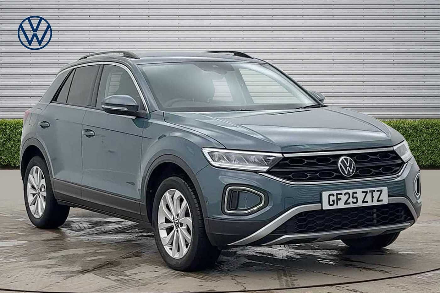 Main listing image - Volkswagen T-Roc
