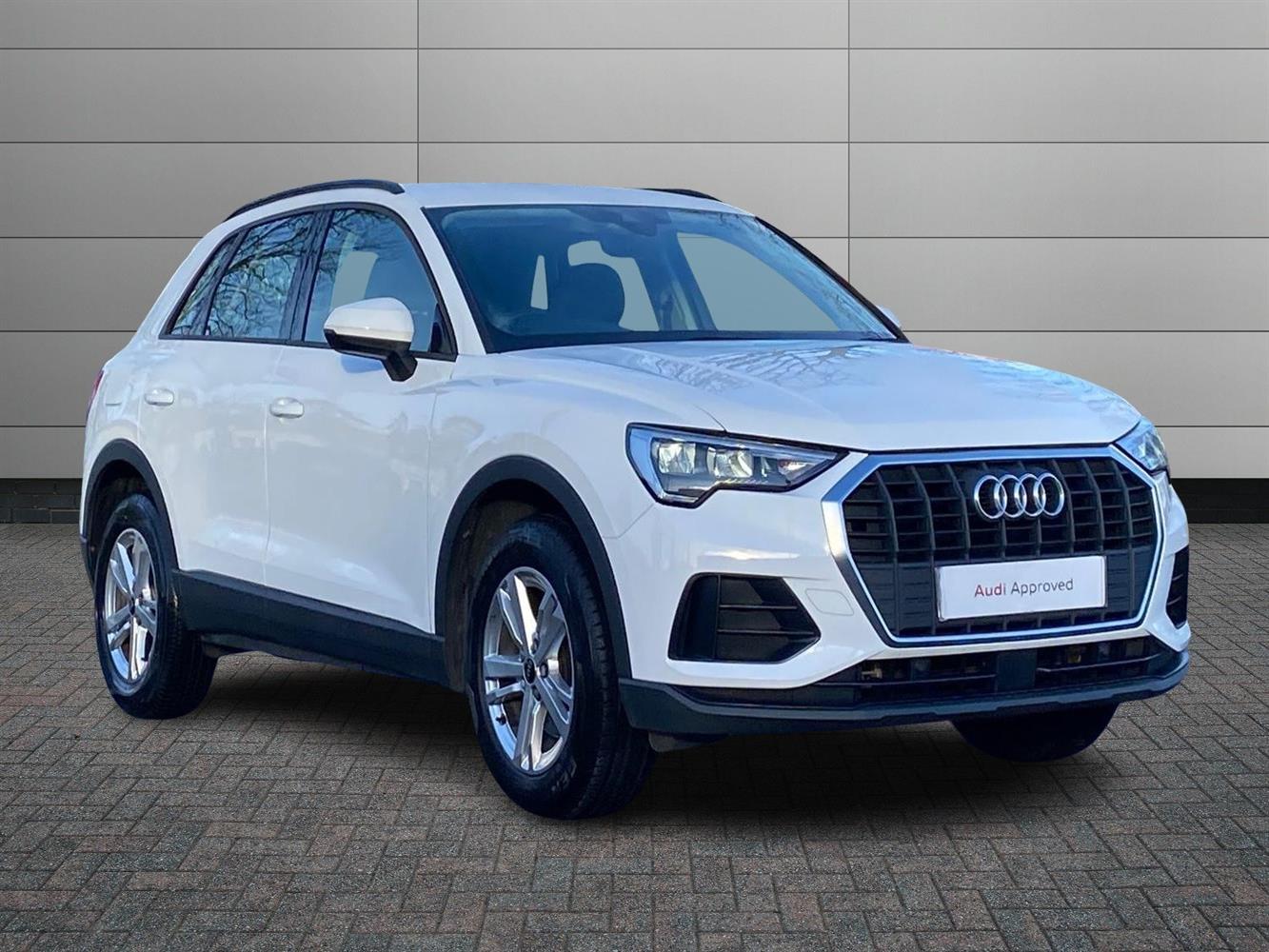 Main listing image - Audi Q3