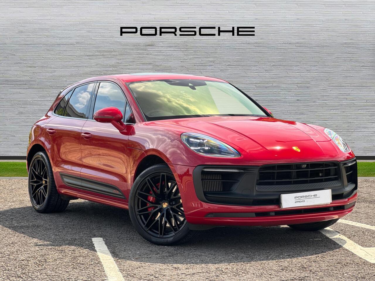 Main listing image - Porsche Macan