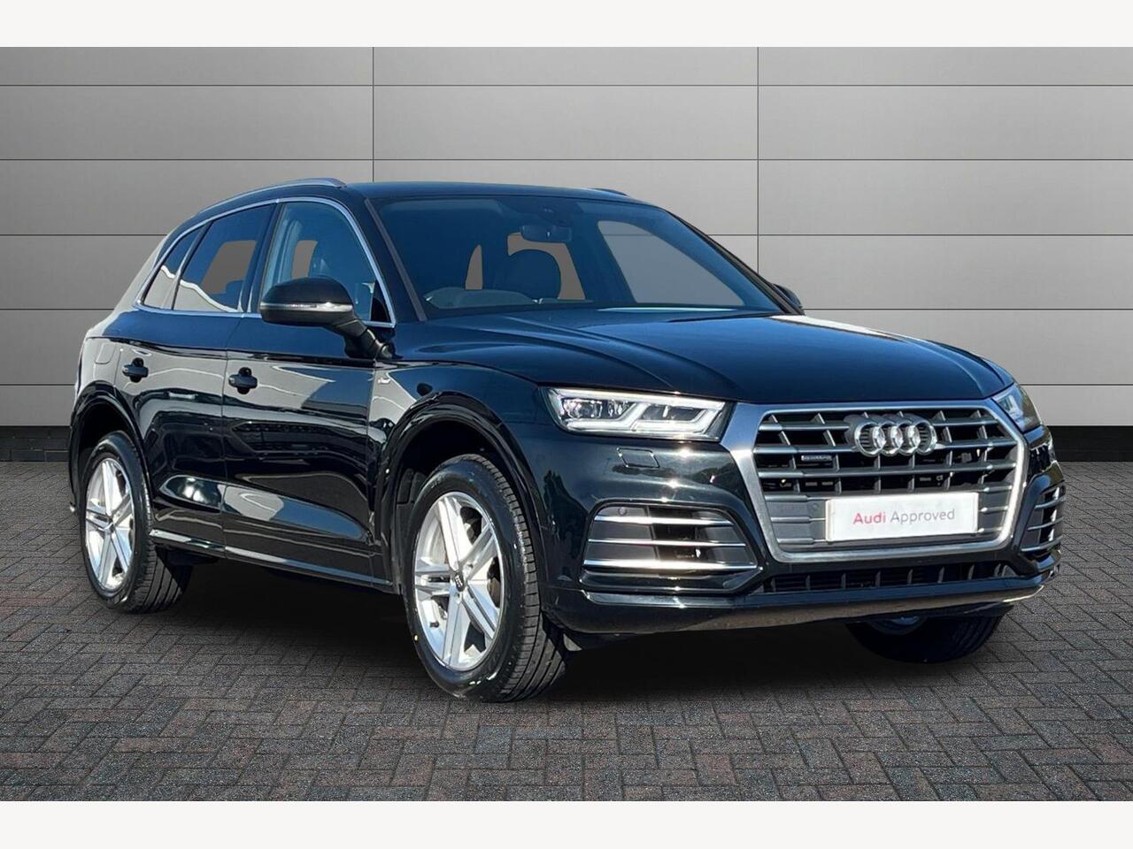 Main listing image - Audi Q5